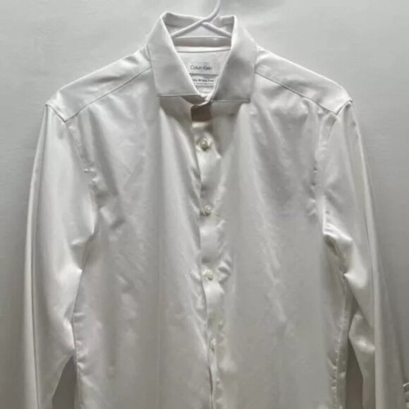 Calvin Klein Men's Infinite Wrinkle Free White Button Up Size Medium Slim Fit - Picture 2 of 13